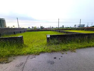 Urgent Sale–Exclusive South Facing 3 Katha Plot At Block-N Bashundhara