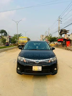 টয়োটা করোলা ফিল্ডার ২০১৩ কালো
