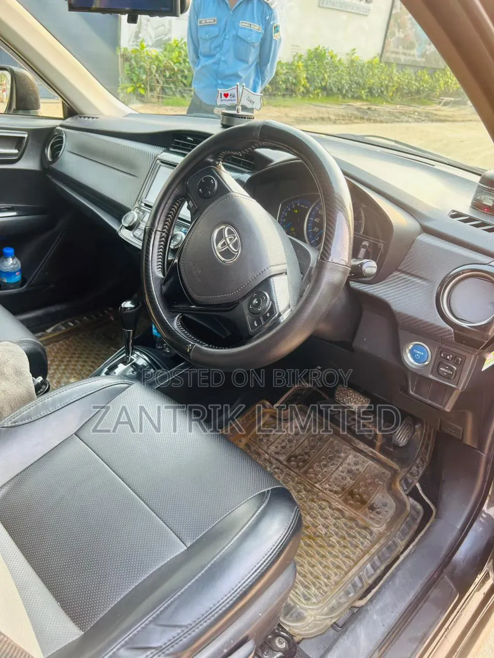 Toyota Corolla Fielder 2013 Black