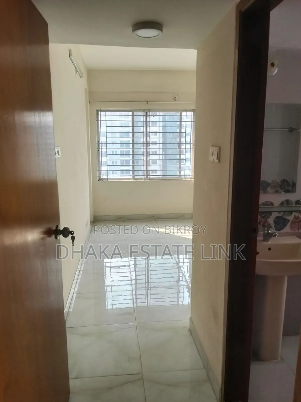 3-bedroom Apartment in RAJUK Apartment, Uttara for sale