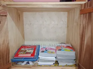 Table With Big Space Box