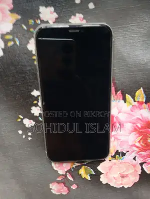 অ্যাপল আইফোন ১১ ১২৮ জিবি সাদা