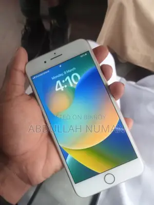 Apple iPhone 8 Plus 64 GB Gold