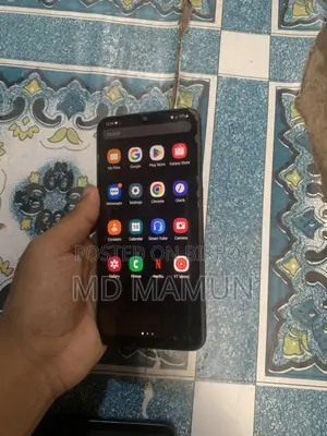 Samsung Galaxy M21 64 GB Black