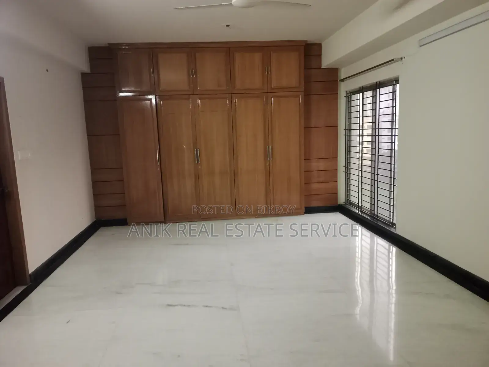 Luxurious Semi Furnished Office Space Rent at Gulshan 2
