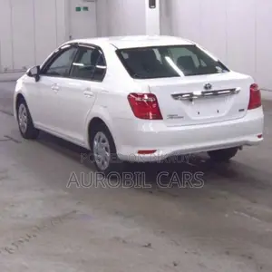 Toyota Axio 2021 White