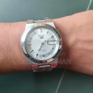 পরিষ্কার ছবি ও বিস্তারিত জানতে Whatsapp-এ যোগাযোগ করুন। Seiko 5