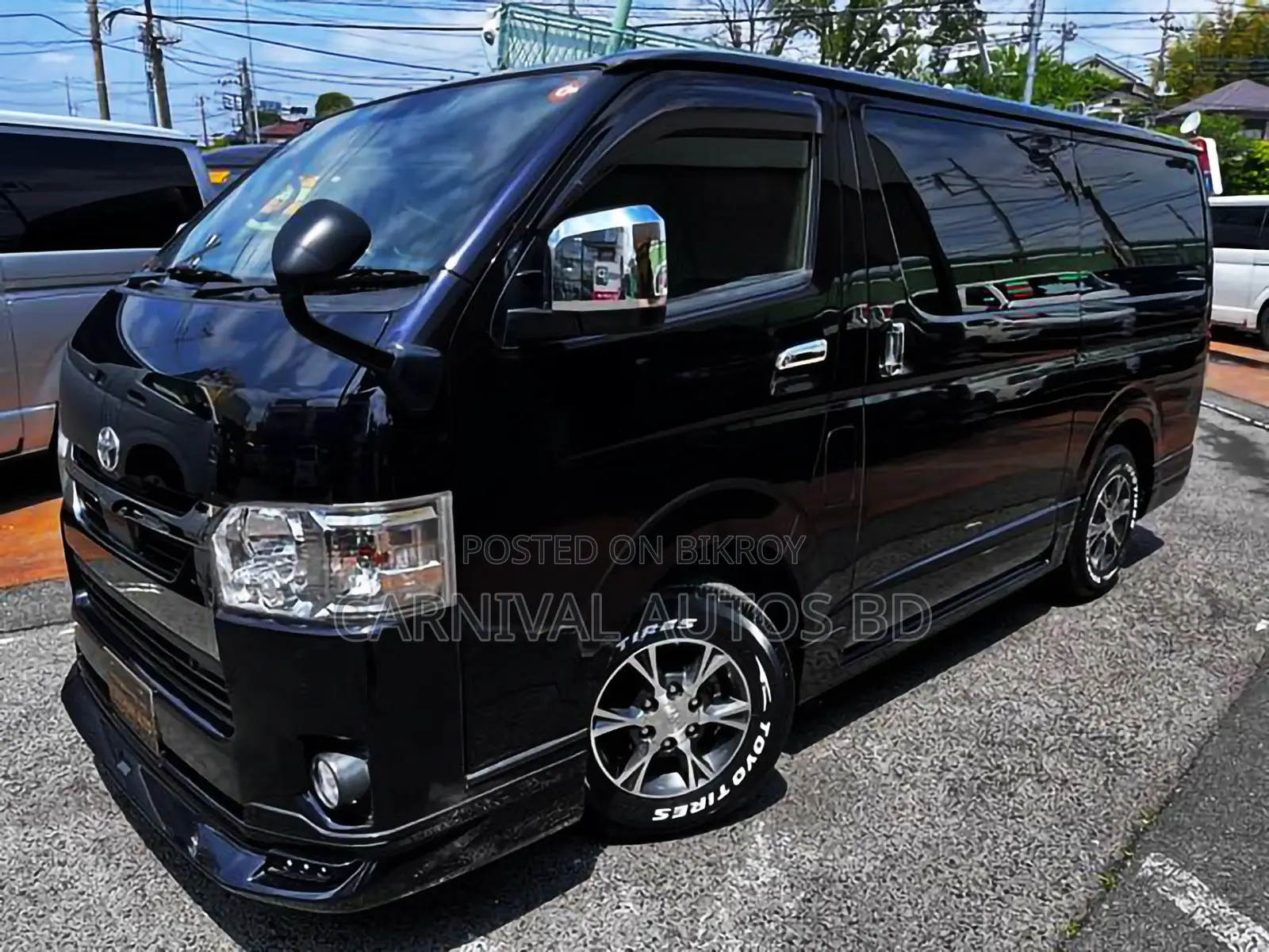 Toyota HiAce 2021 Black