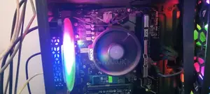 Desktop Computer 8GB AMD Ryzen 5 SSD 256GB