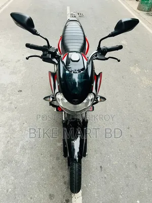 বাজাজ ডিসকভার ১২৫ ২০২২ কালো