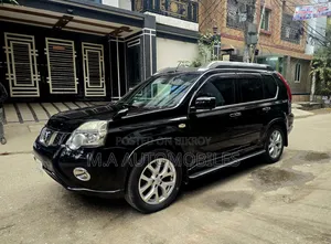Nissan X-Trail 2012 Black