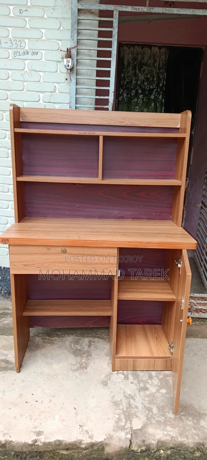 Reading Table
