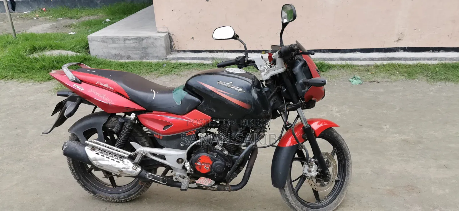 Bajaj Pulsar 150 2015 Red