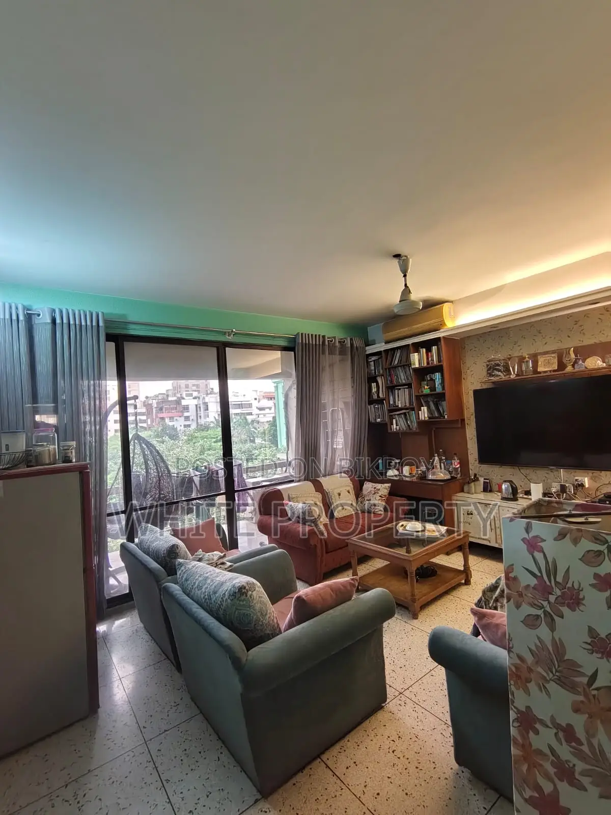 4-bedroom Apartment in White Property, Baridhara for Sale