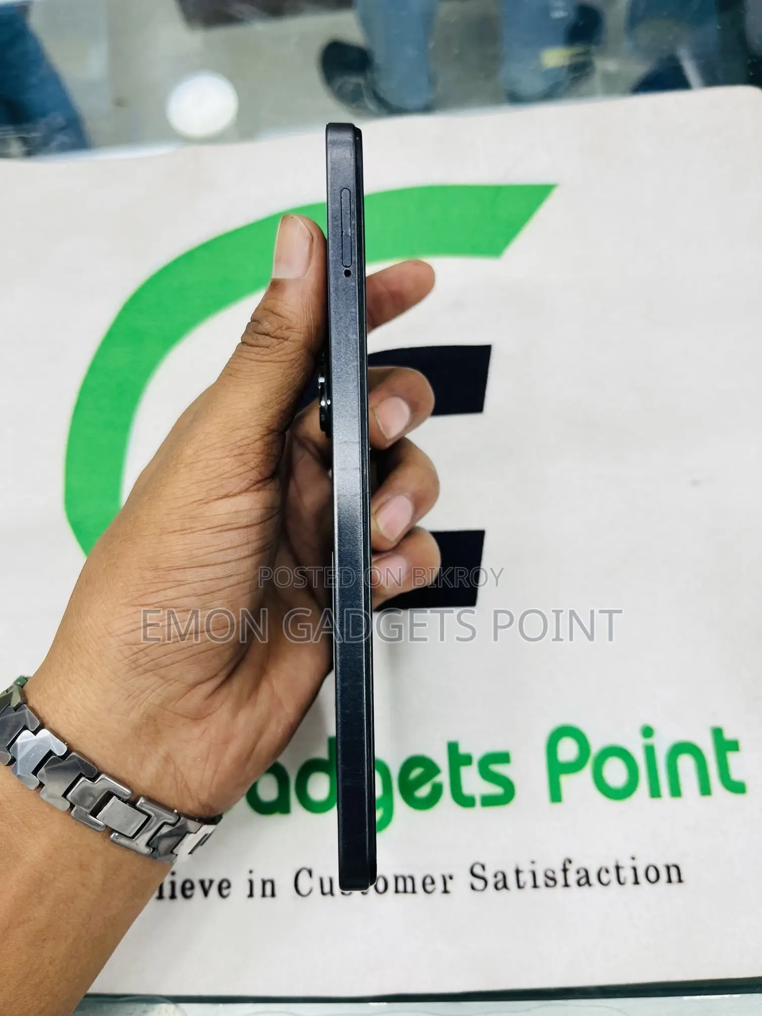 Infinix Hot 60i 128 GB Black