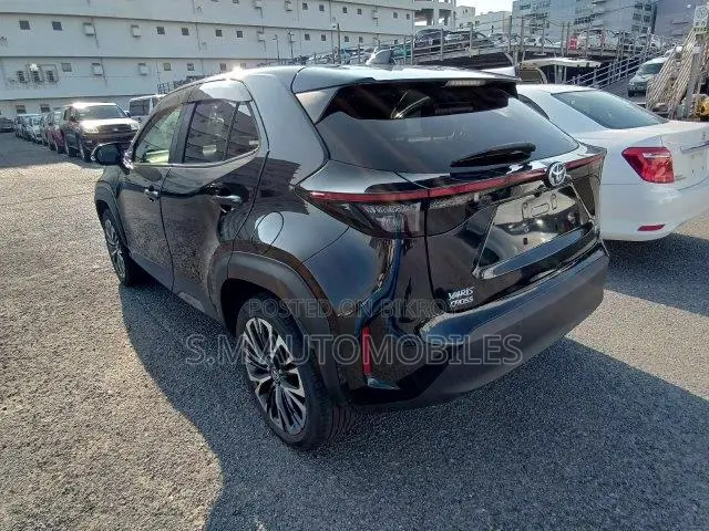 Toyota Yaris Cross 1.5 Front-Wheel Drive 2021 Black