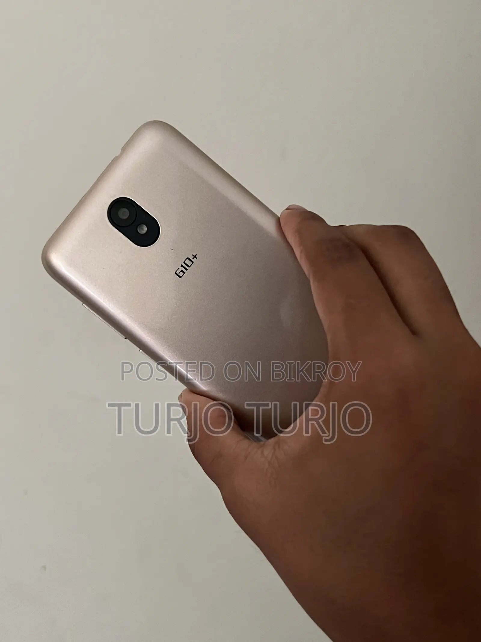 Symphony G10 8 GB Gold