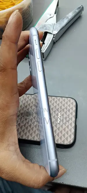 Apple iPhone 11 128 GB Purple