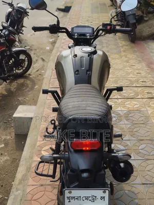 Yamaha FZ 2025 Gold