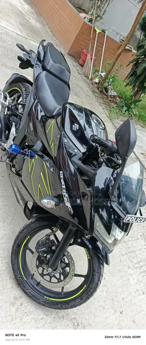 Suzuki Gixxer SF FI 2024 Black