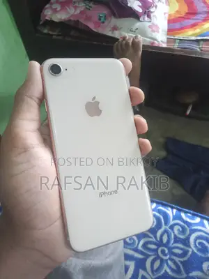 Apple iPhone 8 64 GB Gold