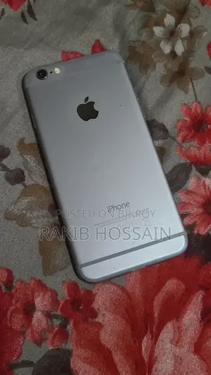 Apple iPhone 6 16 GB Gray