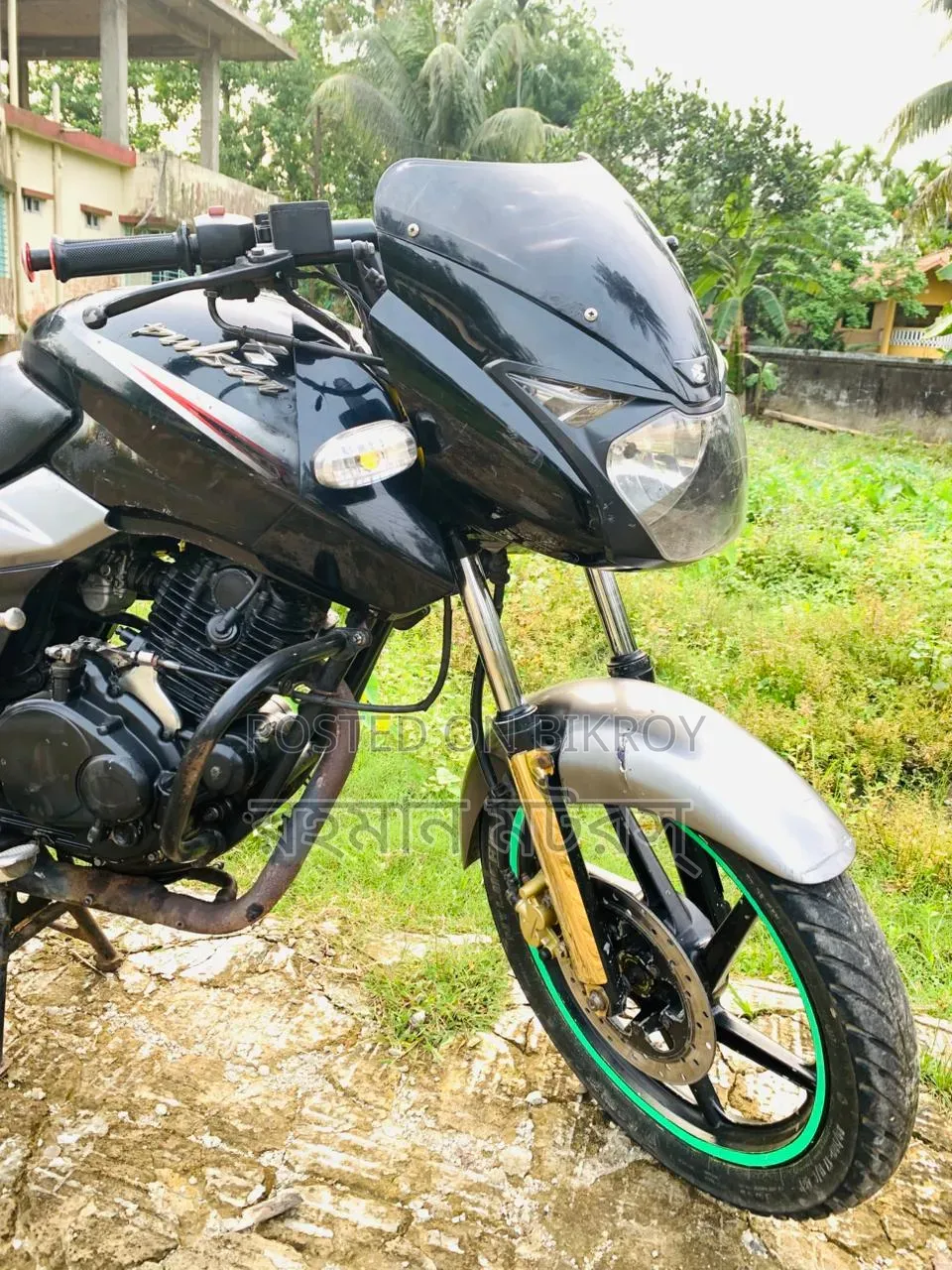 Bajaj RE 2004 Black