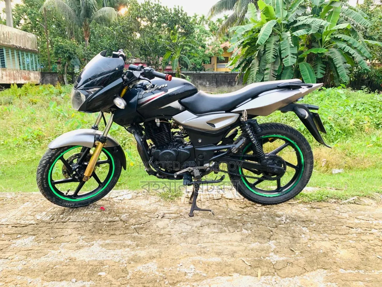 Bajaj RE 2004 Black