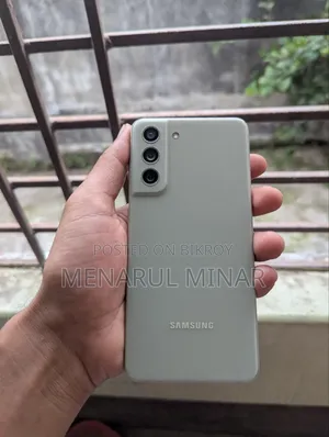 স্যামসাং গ্যালাক্সি এস২১ এফই ৫জি ২৫৬ জিবি