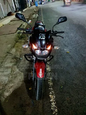 Bajaj Pulsar 150 2016 Black
