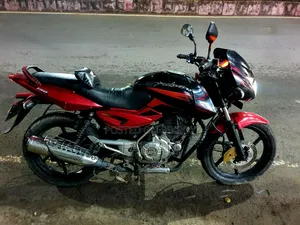 Bajaj Pulsar 150 2016 Black