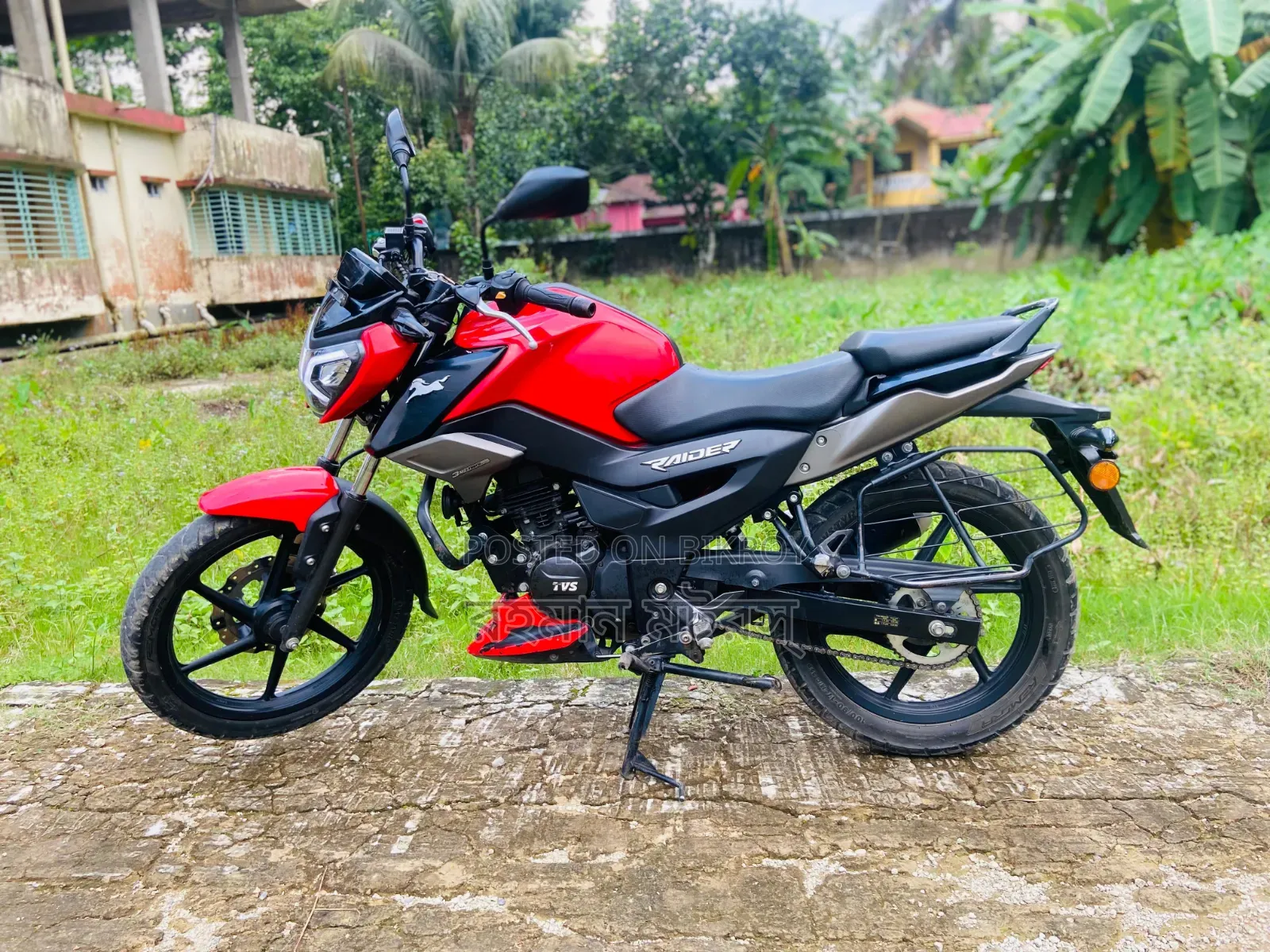 TVS Raider 125 2022 Red