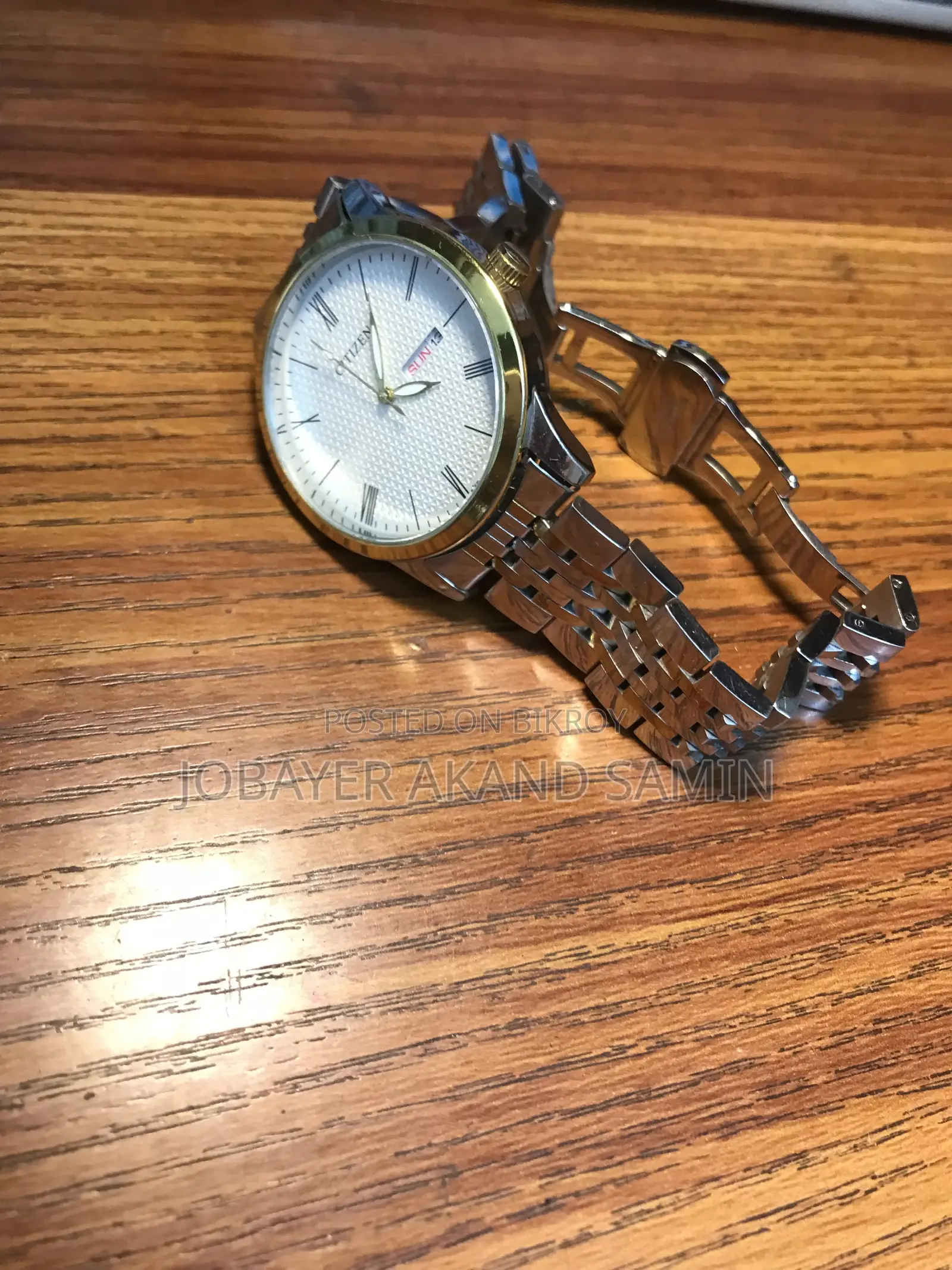 Vintage And Smart Watches