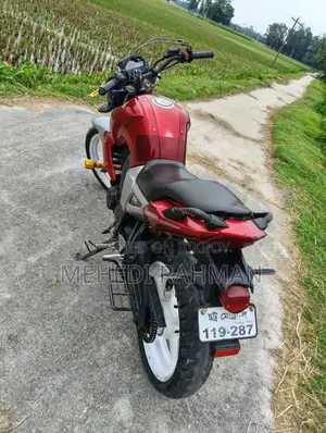 Yamaha FZ 2010 Silver