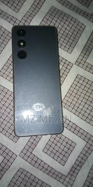 New Itel It5233 32 GB Black