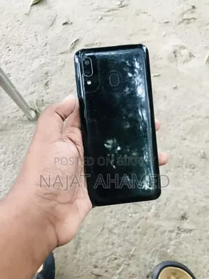 স্যামসাং গ্যালাক্সি এ২০ ৩২ জিবি ব্ল্যাক