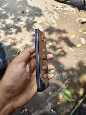 Vivo X200 FE 256 GB Yellow