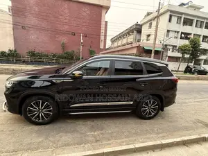 Chery Tiggo 8 Pro Luxury 2023 Black