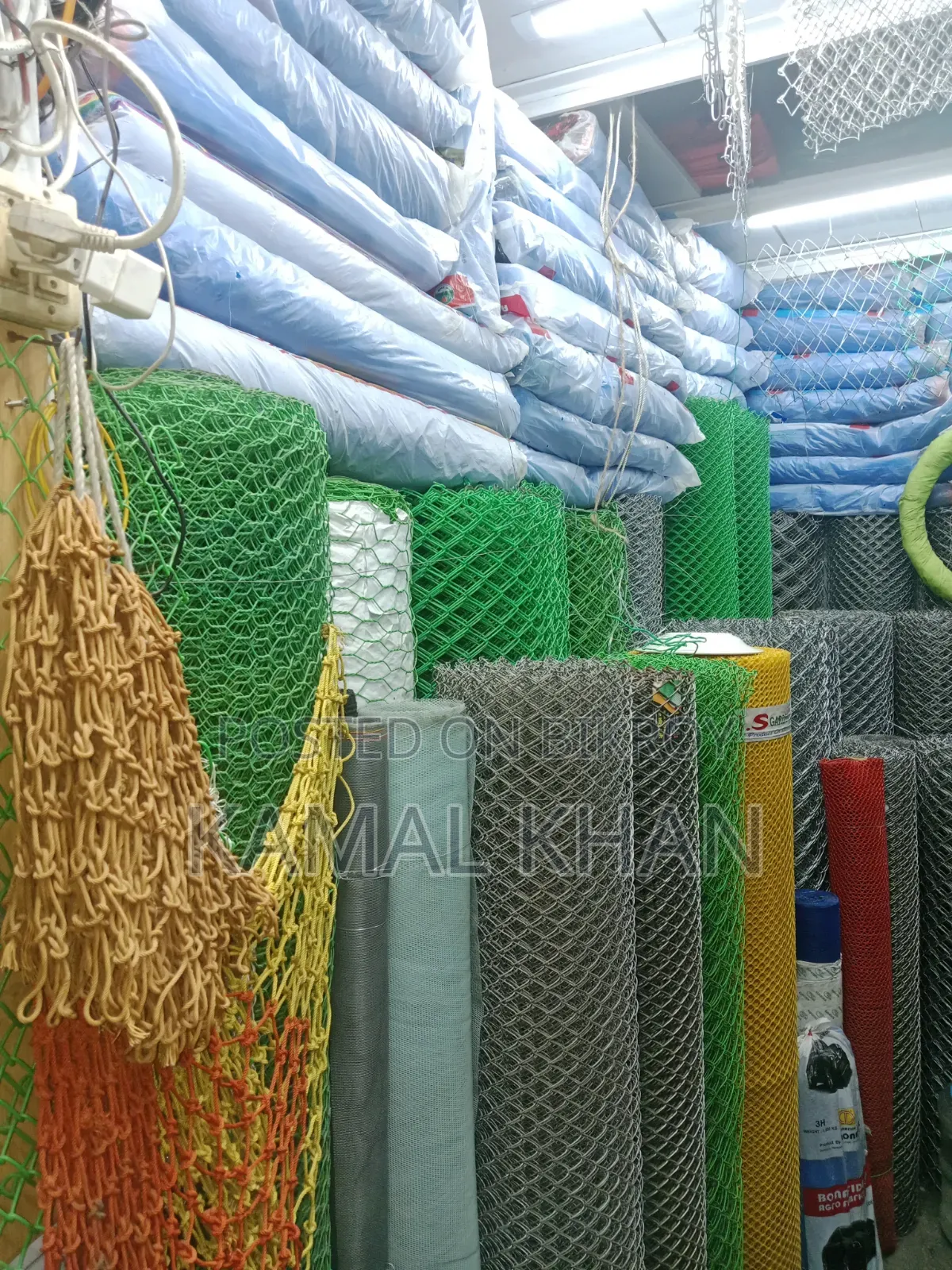 Waterproof curtains for farms, farm net boundary nets.
