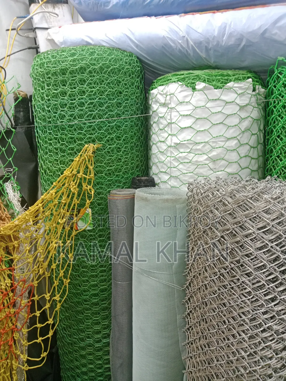 Waterproof curtains for farms, farm net boundary nets.