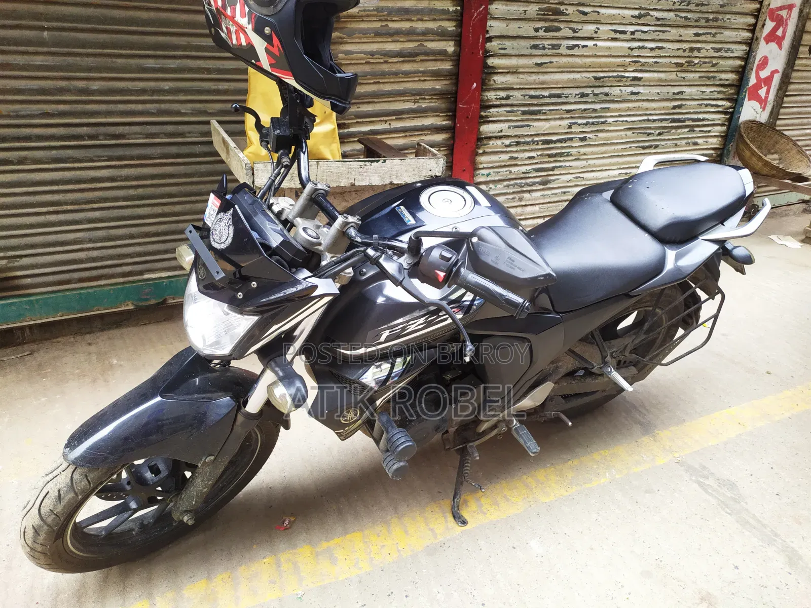 Yamaha YZF-R 2021 Black