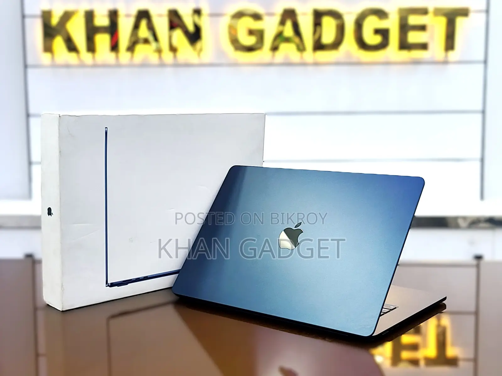 Laptop Apple MacBook Air 2024 M3 8GB Apple M3 SSD 256GB