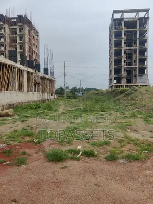 Premium South-facing 4 Katha Plot For Sale In Bashundhara R/A, Block M