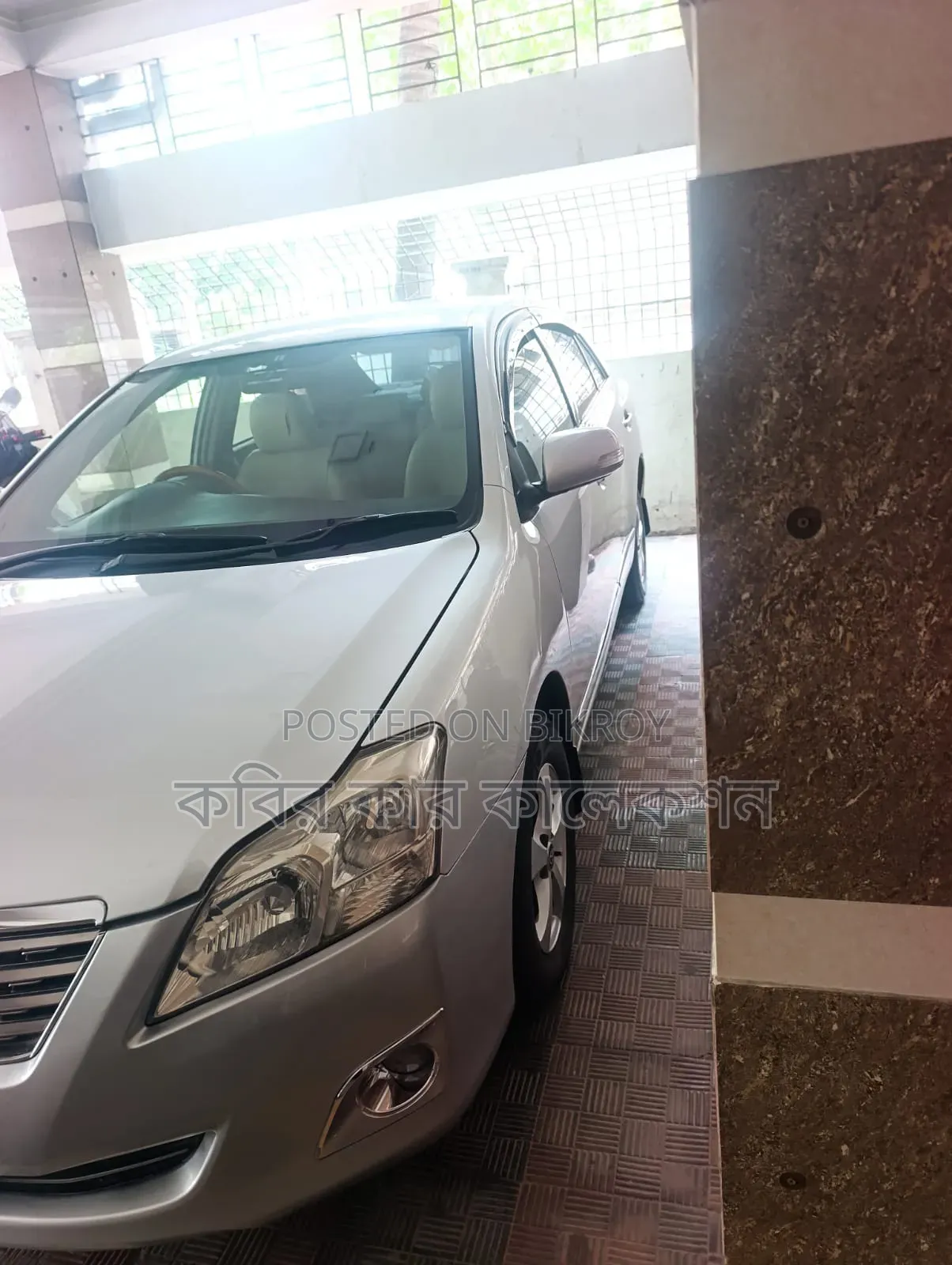 Toyota Premio 2009 Silver