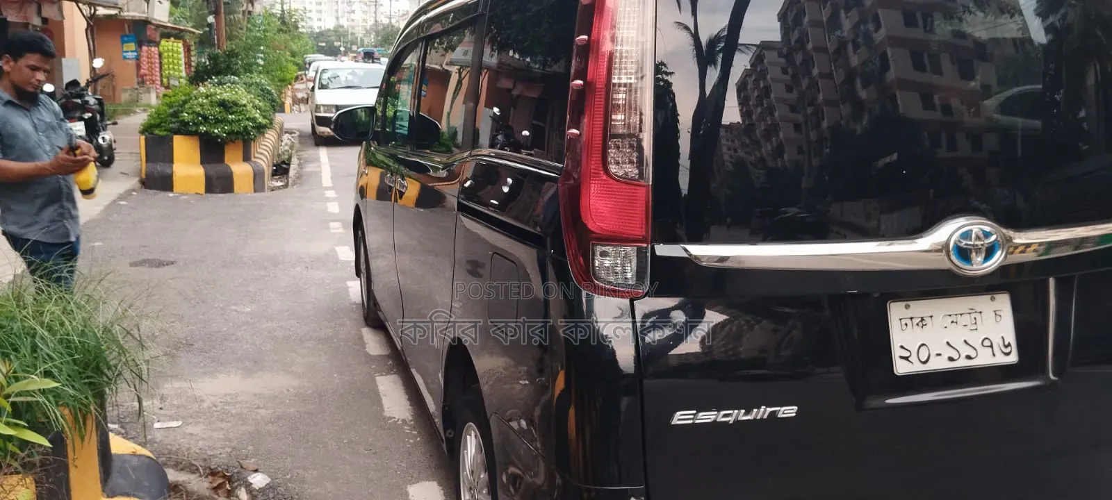 Toyota Esquire 2017 Black