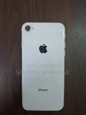 Apple iPhone 8 64 GB White