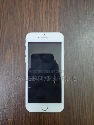Apple iPhone 8 64 GB White