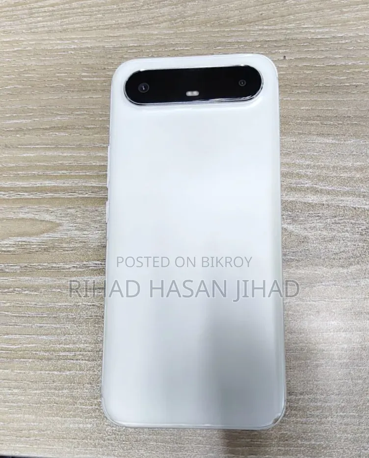 নতুন টেকনো ২৫৬ জিবি সাদা
