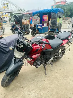 Yamaha FZ 2018 Red