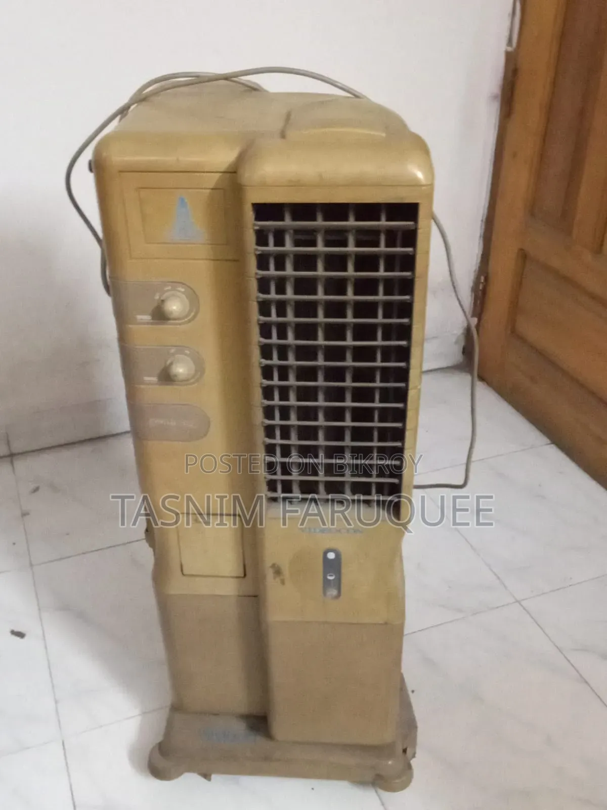একটা এয়ার কুলার বিক্রি হবে।